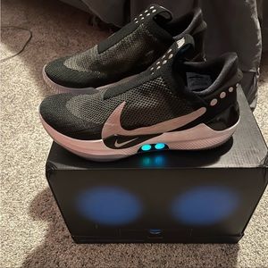Nike adapt BB